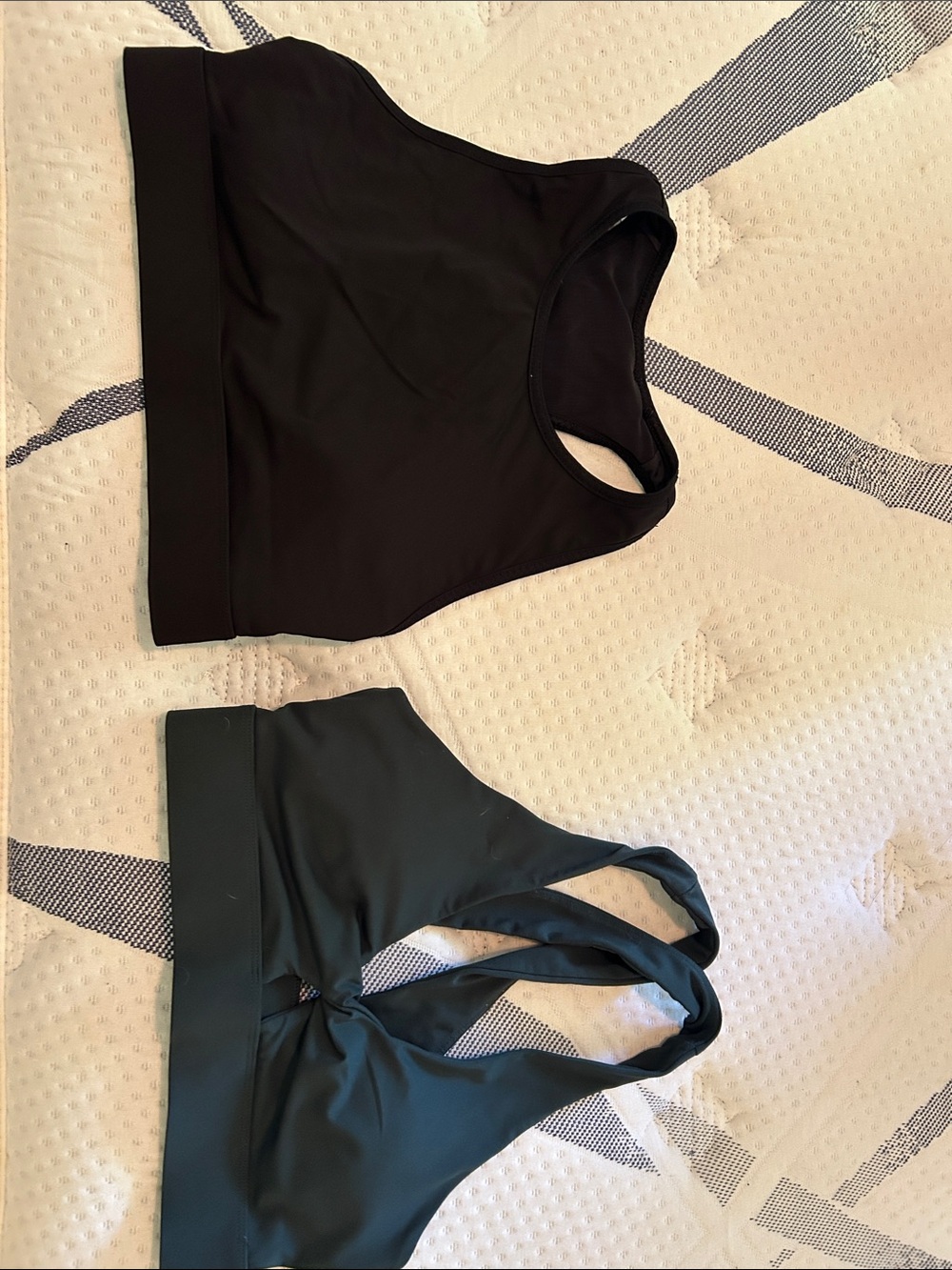 Fabletics Black and Teal Women's Sports Bra Set